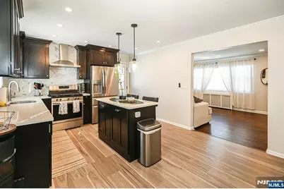 19 Glendale Street, Nutley, NJ 07110 - Photo 8