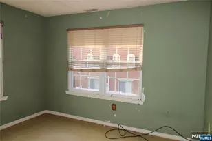 12 Rutgers Dr, Newark, NJ 07103 - Photo 22