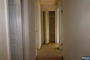12 Rutgers Dr, Newark, NJ 07103 - Photo 14
