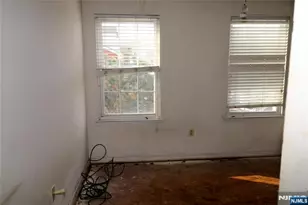 12 Rutgers Dr, Newark, NJ 07103 - Photo 20