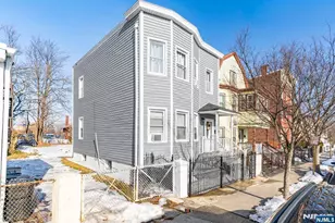 209 Taylor St, Orange, NJ 07050 - Photo 18