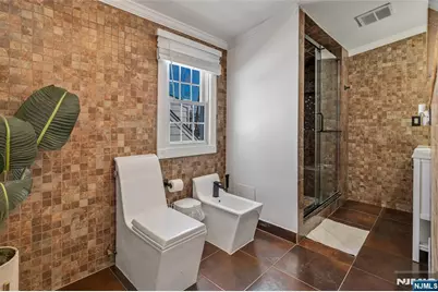 15 Furrey Place, Paterson, NJ 07522 - Photo 24