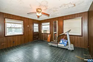 286 Ridgewood Blvd, Washington Township, NJ 07676 - Photo 12