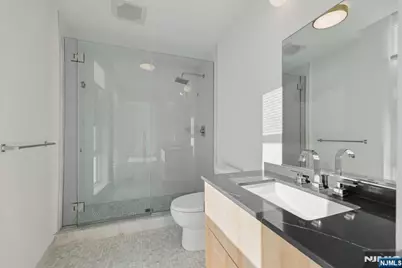 348 Baldwin Avenue 209 #209, Jersey City, NJ 07306 - Photo 12