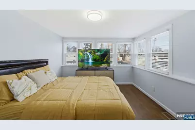 153 Tremont Avenue, Orange, NJ 07050 - Photo 18
