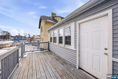 153 Tremont Avenue, Orange, NJ 07050 - Photo 34
