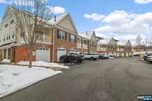 101 Autumn Ct, Little Falls Township, NJ 07424 - Photo 32