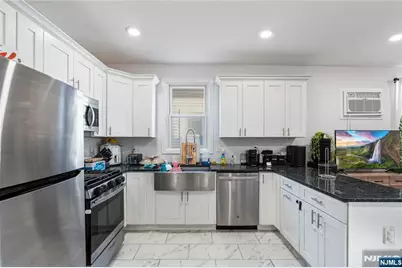 106 Speer Avenue, Clifton, NJ 07013 - Photo 24