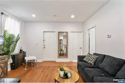 106 Speer Avenue, Clifton, NJ 07013 - Photo 16