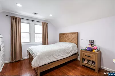 106 Speer Avenue, Clifton, NJ 07013 - Photo 32