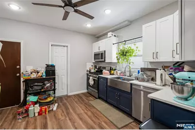 106 Speer Avenue, Clifton, NJ 07013 - Photo 10