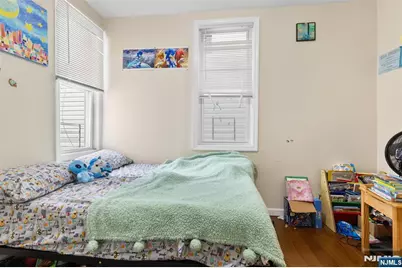 447 17th Street, Newark, NJ 07103 - Photo 8