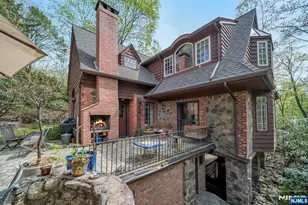 17 Hillside Ave, Upper Saddle River, NJ 07458 - Photo 28