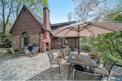 17 Hillside Avenue, Upper Saddle River, NJ 07458 - Photo 26