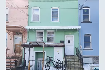 194 Astor Street, Newark, NJ 07114 - Photo 1
