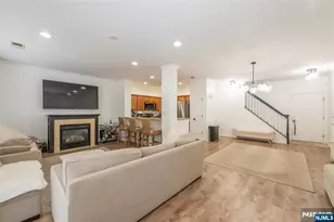 122 Riverwalk Way, Clifton, NJ 07014 - Photo 6