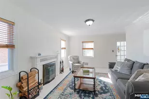 365 Rockledge Pl, Teaneck Township, NJ 07666 - Photo 10