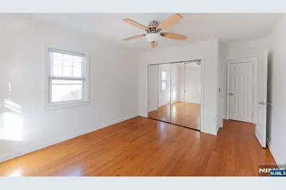 365 Rockledge Place, Teaneck Township, NJ 07666 - Photo 20