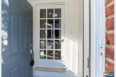 365 Rockledge Place, Teaneck Township, NJ 07666 - Photo 2