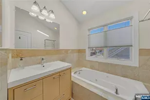 92 Washington Ave, Cliffside Park, NJ 07010 - Photo 22