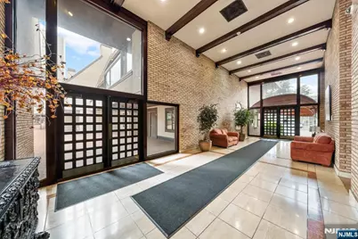 300 Gorge Road 57 #57, Cliffside Park, NJ 07010 - Photo 26