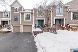 44 Mill Pond Rd, Little Falls Township, NJ 07424 - Photo 2