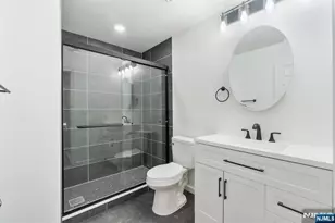 557 Ridge Ln 4220, Fort Lee, NJ 07024 - Photo 20