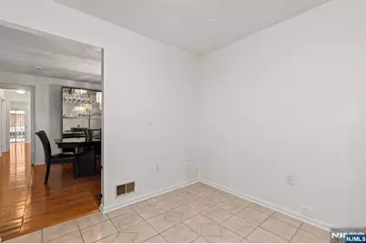 50 Pine Street 9G #9G, Montclair, NJ 07042 - Photo 8