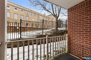 50 Pine Street 9G, Montclair, NJ 07042 - Photo 18