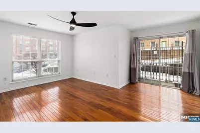 50 Pine Street 9G #9G, Montclair, NJ 07042 - Photo 10