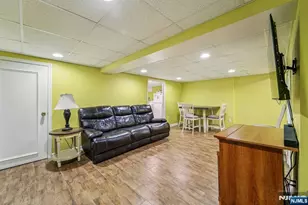 406 Indian Rd, Wayne, NJ 07470 - Photo 30