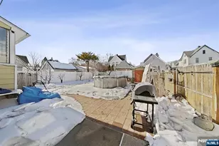 17 Franklin Pl, Kearny, NJ 07032 - Photo 10