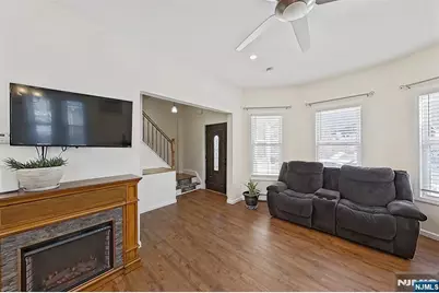 17 Franklin Place, Kearny, NJ 07032 - Photo 16