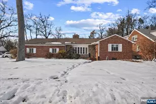 149 Allen St, Hackensack, NJ 07601 - Photo 2
