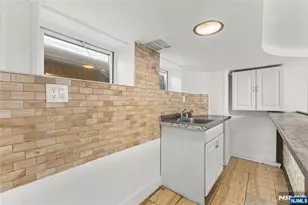 80 Glenwood Ave, Elmwood Park, NJ 07407 - Photo 30