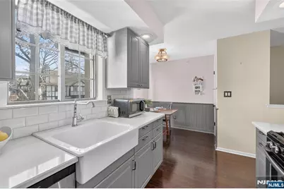 3807 Melville Court, Mahwah, NJ 07430 - Photo 16