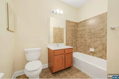 4 Cliff Road B2 #B2, Woodland Park, NJ 07424 - Photo 22