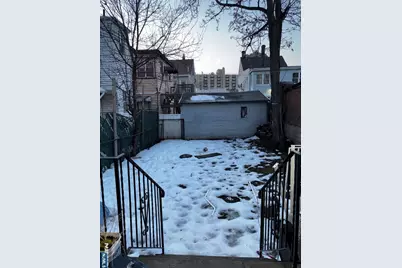 942 E 19th Street, Paterson, NJ 07501 - Photo 26