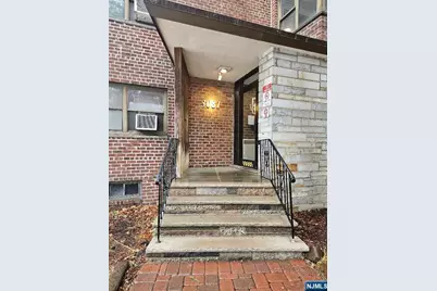 3081 Edwin Avenue # 3C, Fort Lee, NJ 07024 - Photo 2