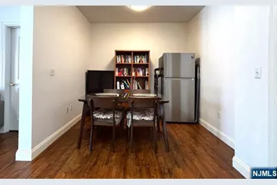 2205 Windsor Park Court 205 #205, Englewood, NJ 07631 - Photo 10