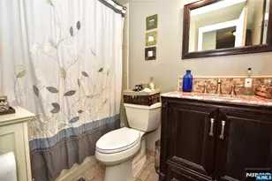 3806 Melville Ct, Mahwah, NJ 07430 - Photo 10