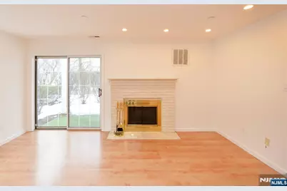 12 Fox Run Drive 6 #6, Englewood, NJ 07631 - Photo 6