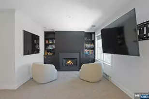 51 Lexington Ct 51, Englewood, NJ 07631 - Photo 14