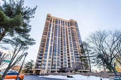 900 Palisade 18N #18N, Fort Lee, NJ 07024 - Photo 1