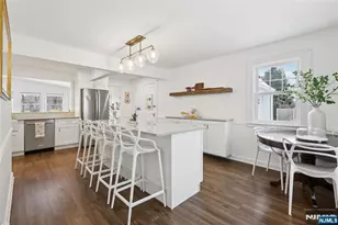 19 Linwood Ave, Midland Park, NJ 07432 - Photo 6