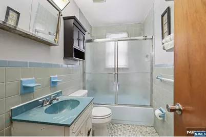 86 Kakeout Road, Butler, NJ 07405 - Photo 28