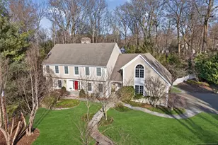 70 Hummingbird Ct, Wyckoff Township, NJ 07481 - Photo 4