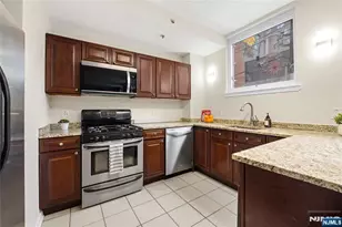 143 Morgan Street 1A, Jersey City, NJ 07302 - Photo 14