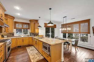 122 Brewster Rd, Wyckoff Township, NJ 07481 - Photo 14