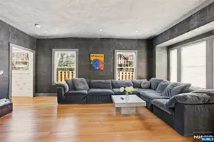 403 Lawn Ridge Rd, Orange, NJ 07050 - Photo 8